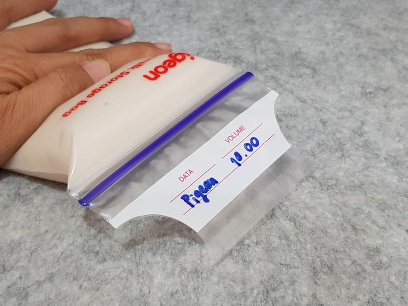 รีวิวถุงเก็บนมแม่พีเจ้น, ถุงเก็บน้ำนมพีเจ้น, ถุงเก็บนมพีเจ้นดีไหม, ถุงเก็บนมพีเจ้นดีหรือเปล่า, ถุงเก็บนมแม่พีเจ้นใช้ดีไหม, ถุงเก็บนมแม่พีเจ้นแพงไหม, ถุงเก้บนมแม่พีเจ้นราคาเท่าไหร่, ถุงเก้บนมแม่พีเจ้นซื้อที่ไหน, ถุงเก็บนมแม่, รีวิวถุงเก็บนมแม่, ถุงเก็บน้ำนมยี่ห้อไหนดี, ถุงเก็บน้ำนม Pigeon, รีวิวถุงเก็บน้ำนม Pigeon, แนะนำถุงเก็บน้ำนม Pigeon, รีวิวถุงเก็บน้ำนม, ถุงเก็บน้ำนม, ถุงเก็บน้ำนมพีเจ้น, Pigeon, พีเจ้น, นมแม่, เลี้ยงลูกด้วยนมแม่, วิธีเก็บนมแม่, อุปกรณ์นมแม่, เลี้ยงลูกด้วยนมแม่, ของใช้เด็ก, แม่ให้นม, เด็กนมแม่, รักลูกรีวิว