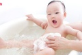 อาบน้ำลูกทารกในหน้าหนาว ต้องอาบบ่อยแค่ไหน