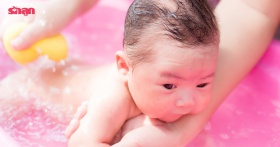 การอาบน้ำเด็กทารกช่วยสร้างพัฒนาการที่คุณคาดไม่ถึง!