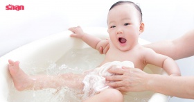 เทคนิคอาบน้ำลูกทารกในหน้าหนาว ให้สบายตัวผิวไม่แห้ง