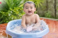 8 เรื่องที่ลูกทารกได้เรียนรู้แน่นอนจากวิธีอาบน้ำทารกที่ถูกต้ ...
