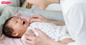 ไขข้อข้องใจ ทำไมต้องใช้เสียงสอง พูดเสียงสองเสียงเล็กน่ารักคุยกับลูกทารก
