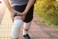 Knee Support ไอเทมตัวช่วยพยุงหัวเข่าของทุกคนในบ้าน ใช้ได้ตั้ ...