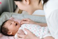 6 วิธีกระตุ้นพัฒนาการสมองลูกทารกตั้งแต่แรกเกิด ได้สนุก ได้เร ...