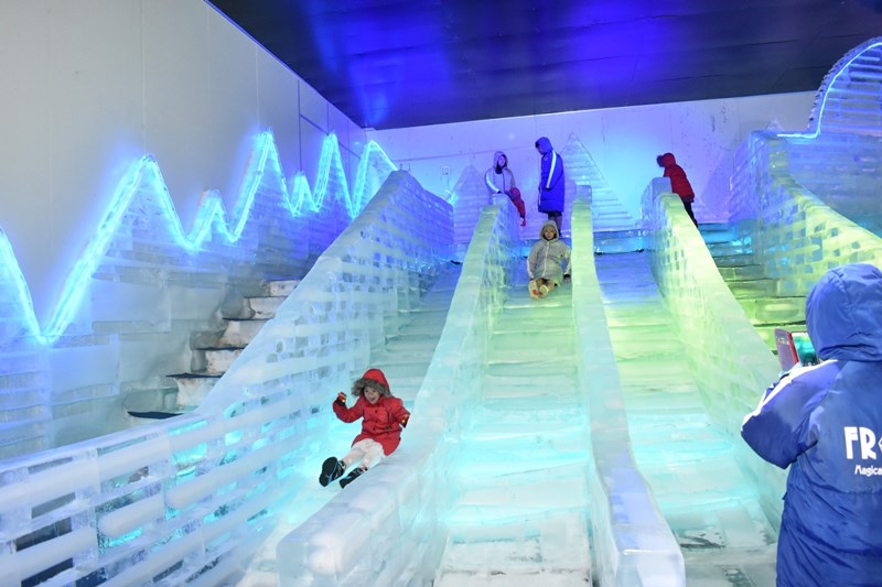 FROST MAGICAL ICE OF SIAM-ที่เที่ยวสำหรับเด็ก-แหล่งเรียนรู้สำหรับเด็ก-สถานที่ท่องเที่ยว-สถานที่พาลูกเที่ยว 