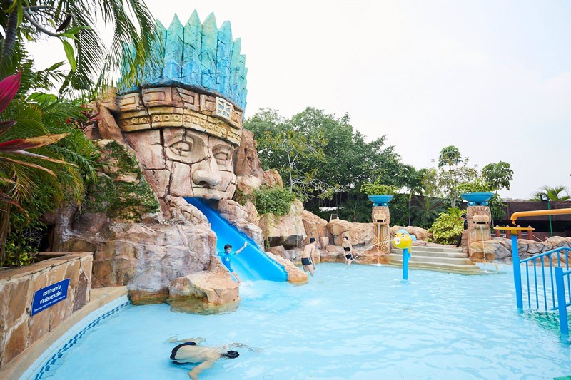 ที่เที่ยวสำหรับเด็ก-แหล่งเรียนรู้สำหรับเด็ก-สวนน้ำ-สวนสนุก-The Mall-เดอะมอลล์บางแค-Fantasia Lagoon-โจรสลัด