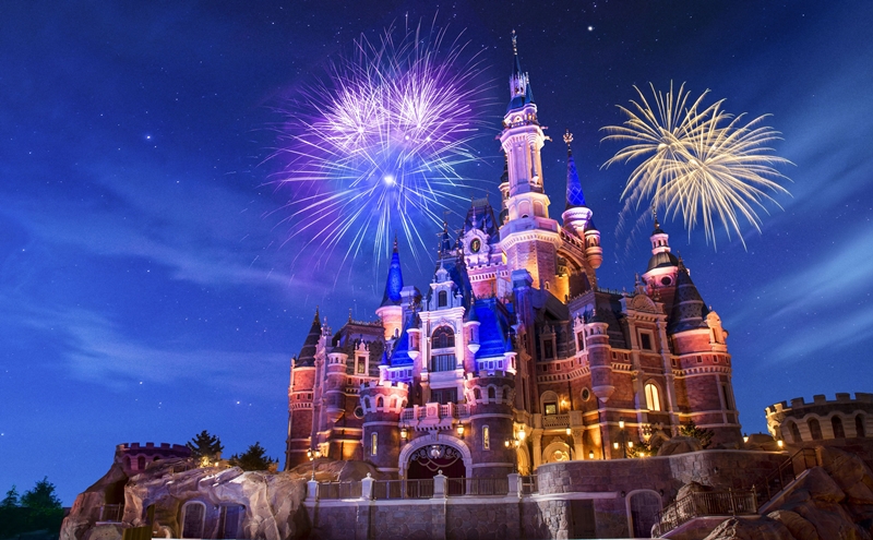 ที่เที่ยวสำหรับเด็ก-สถานที่ท่องเที่ยว-ดีสนีย์แลนด์-Disneyland-พาลูกเที่ยว-แหล่งเรียนรู้สำหรับเด็ก 