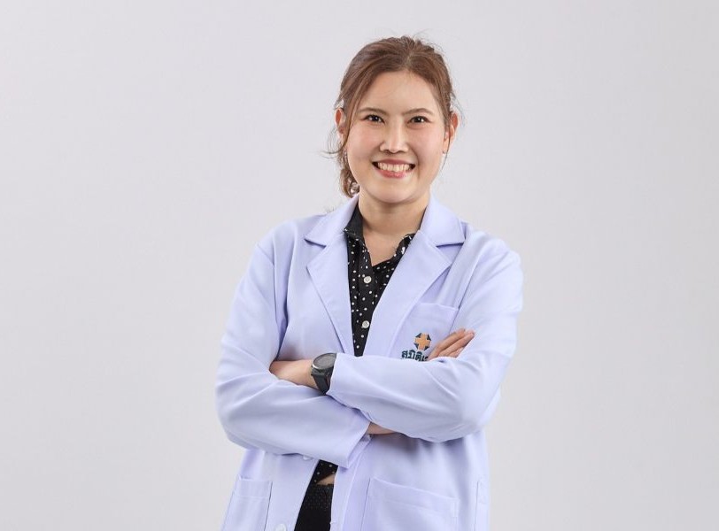 หมอเด็ก เก่ง ๆ, กุมารแพทย์ เก่ง ๆ , หมอต่อมไร้ท่อ, ฮอร์โมนเด็ก, เป็นหนุ่ม เป็นสาวก่อนวัย, เด็กป่วย ต่อมไร้ท่อ, หมอภูมิแพ้เด็ก, ภูมิแพ้เด็ก, โรคภูมิแพ้ในเด็ก, หมอภูมิแพ้ เก่ง ๆ, หมอเด็กแรกเกิด, กุมารแพทย์ทารกแรกเกิดและปริกำเนิด, ผิดปกติแต่กำเนิด, หมอ เด็กคลอดก่อนกำเนิด, หมอเด็ก เด็กแรกเกิดหยุดหายใจ, โรงพยาบาลเด็ก สมิติเวช ศรีนครินทร์, samitivejhospitals, โรงพยาบาลเด็กสมิติเวช อินเตอร์เนชั่นแนล, Samitivej International Children’s Hospital