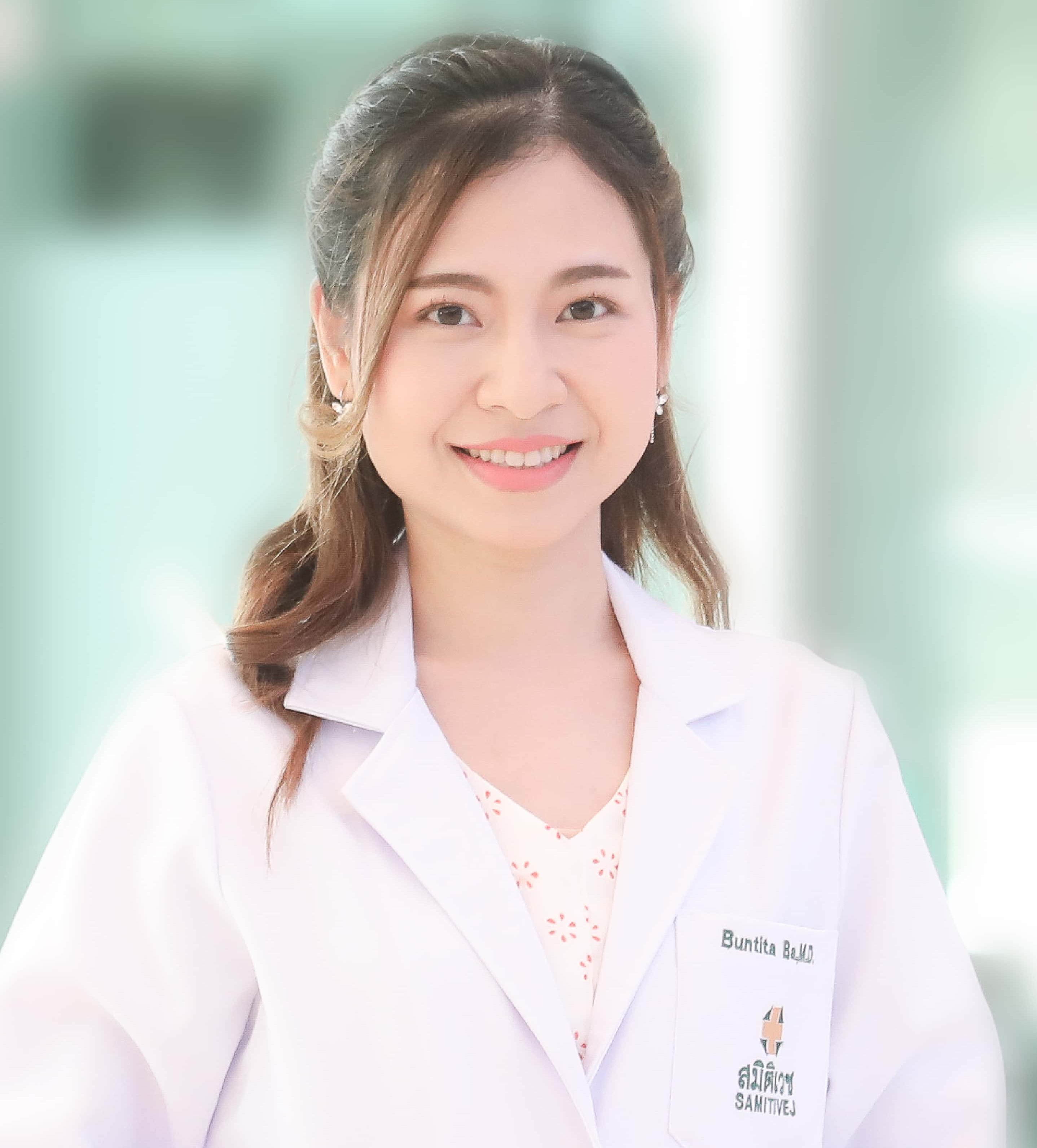 หมอเด็ก เก่ง ๆ, กุมารแพทย์ เก่ง ๆ , หมอต่อมไร้ท่อ, ฮอร์โมนเด็ก, เป็นหนุ่ม เป็นสาวก่อนวัย, เด็กป่วย ต่อมไร้ท่อ, หมอภูมิแพ้เด็ก, ภูมิแพ้เด็ก, โรคภูมิแพ้ในเด็ก, หมอภูมิแพ้ เก่ง ๆ, หมอเด็กแรกเกิด, กุมารแพทย์ทารกแรกเกิดและปริกำเนิด, ผิดปกติแต่กำเนิด, หมอ เด็กคลอดก่อนกำเนิด, หมอเด็ก เด็กแรกเกิดหยุดหายใจ, โรงพยาบาลเด็ก สมิติเวช ศรีนครินทร์, samitivejhospitals, โรงพยาบาลเด็กสมิติเวช อินเตอร์เนชั่นแนล, Samitivej International Children’s Hospital