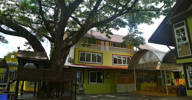 โรงเรียนอนุบาล 3 ภาษา บ้านต้นไม้